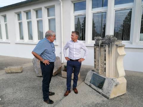 Le président des Amis de La Martinerie avec le président de Châteauroux Métropole